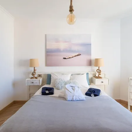2 Bedrooms & Spectacular Views In Part Of Canteras Apartment *