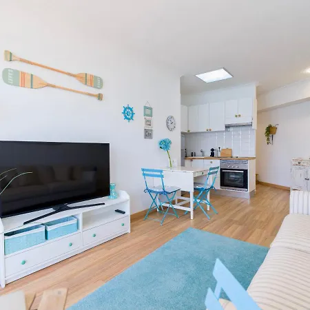 2 Bedrooms & Spectacular Views In Part Of Canteras Apartment *