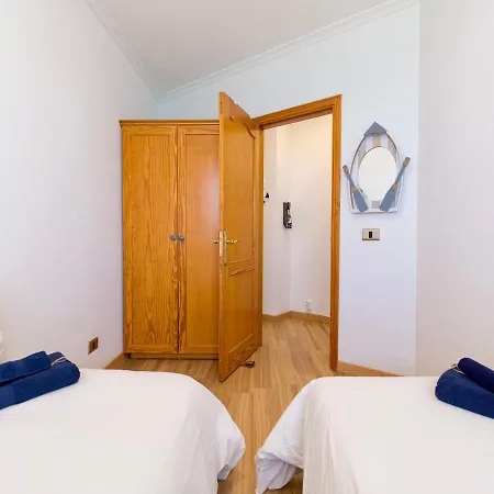 Apartment 2 Bedrooms & Spectacular Views In Part Of Canteras *
